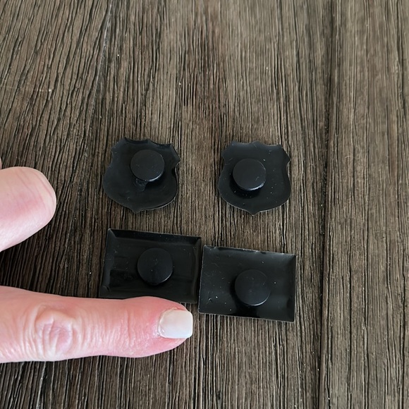 Set of 4 Back the Blue/Blue Lives Matter Croc Charms NWT - Picture 3 of 5